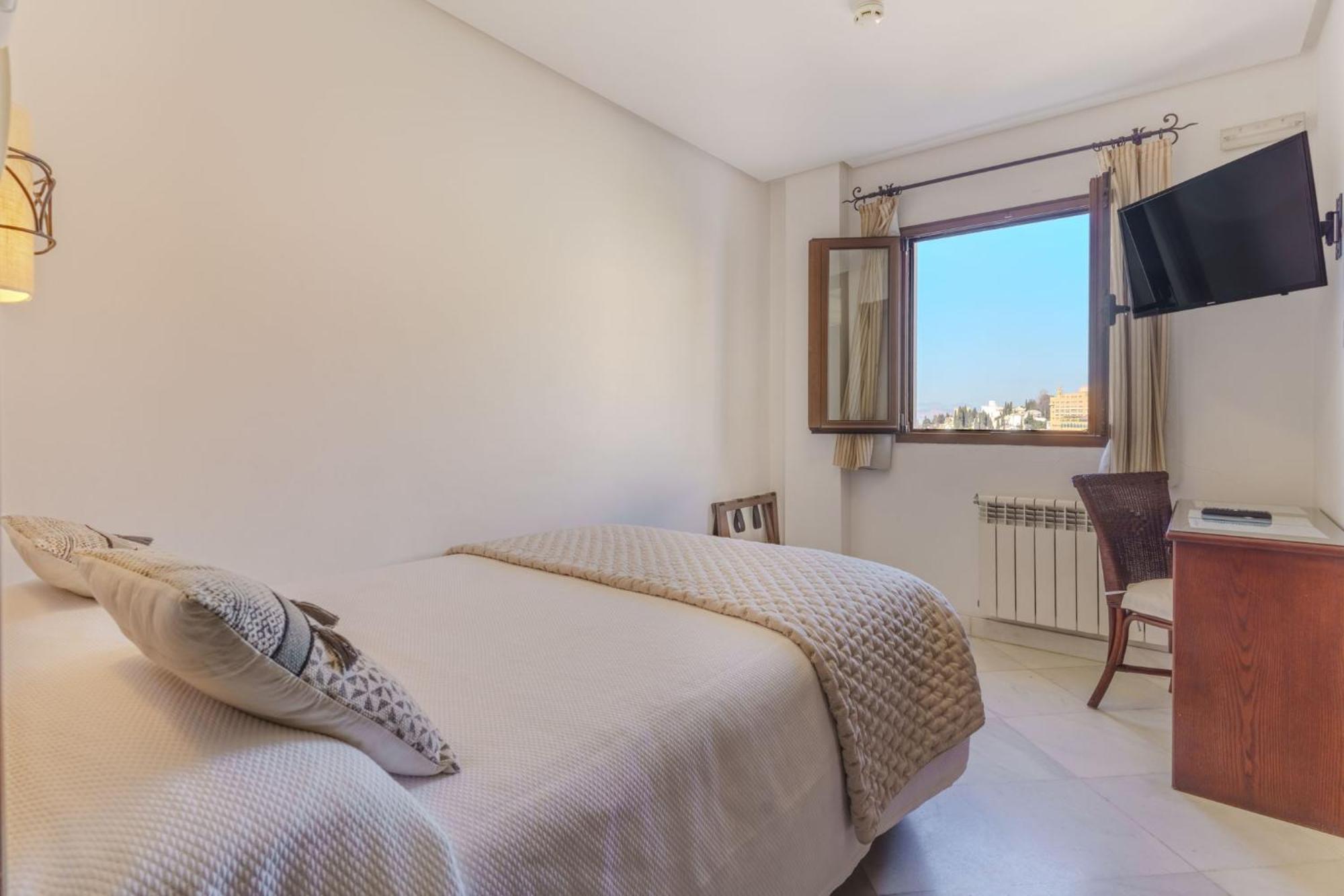 Hotel Mirador Arabeluj Grenade Chambre photo